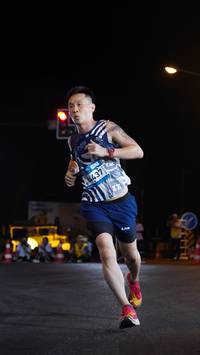 BIB: 437
                            <button type="button" onclick="openModal(23006235)" class="btn btn-primary btn-sm float-right btn-popup" data-toggle="modal" data-target=".modal-high-quality">
                        <i class="fas fa-shopping-cart"></i> Add to Cart
                    </button>
                                            <button type="button" onclick="isThisMe(23006235, true)" class="btn btn-success btn-sm float-right btn-popup btn-isme hidden" data-toggle="tooltip" data-placement="bottom" title="นี่คือรูปของคุณใช่ไหม คลิกที่นี่เพื่อเอาเข้าอัลบั้ม">
                        <i class="fas fa-plus"></i> Add to album
                    </button>
                    <button type="button" onclick="isThisMe(23006235, false)" class="btn btn-warning btn-sm float-right btn-popup btn-isnotme hidden">
                        <i class="fas fa-ban"></i> Remove from album
                    </button>